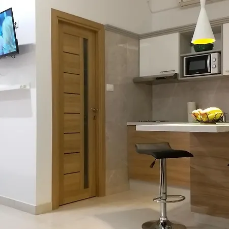 Apartament Centar Lux *